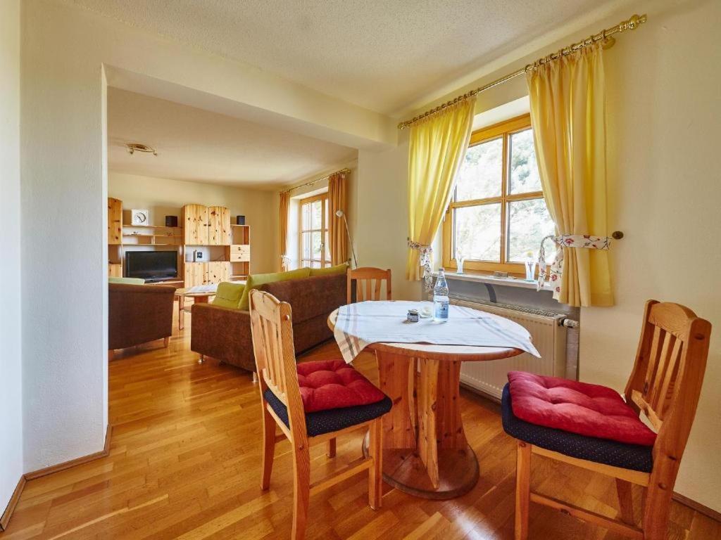 Appartement Sonne In Gasteig à Unterneukirchen Extérieur photo