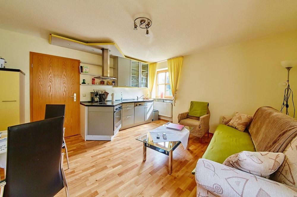 Appartement Sonne In Gasteig à Unterneukirchen Extérieur photo